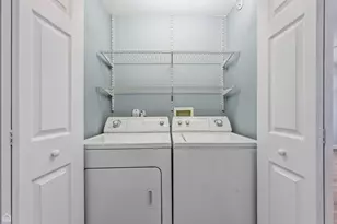 8400 Callie Ave, Morton Grove, IL 60053 - Photo 14