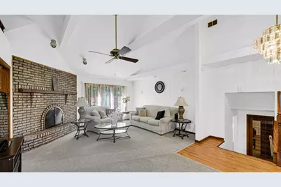 3317 E Buried Oak Drive, Crete, IL 60417 - Photo 4