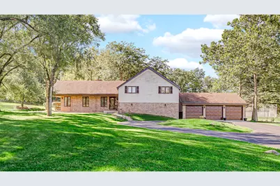 3317 E Buried Oak Drive, Crete, IL 60417 - Photo 1