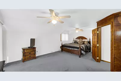 3317 E Buried Oak Drive, Crete, IL 60417 - Photo 14