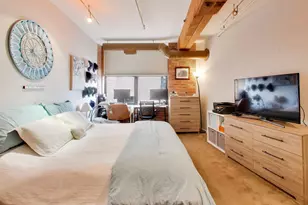 520 W Huron St, Chicago, IL 60654 - Photo 12