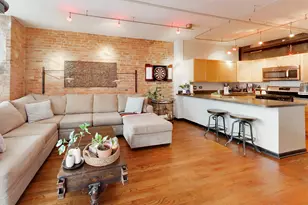 520 W Huron St, Chicago, IL 60654 - Photo 4