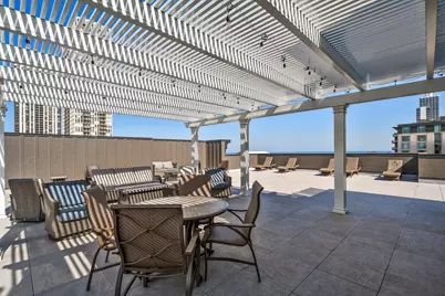 159 W North Avenue #207, Chicago, IL 60610 - Photo 16