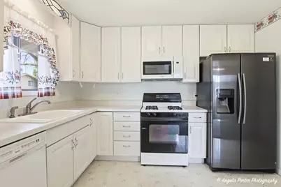 [Address not provided], McHenry, IL 60050 - Photo 10