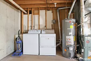 4911 W Bromley Dr, McHenry, IL 60050 - Photo 24