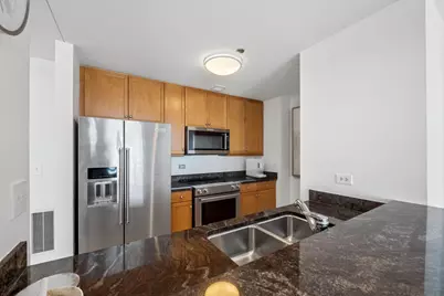 130 N Garland Court #2409, Chicago, IL 60602 - Photo 6