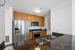 130 N Garland Ct, Chicago, IL 60602 - Photo 6