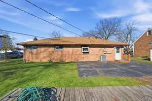 8325 Laporte Ave, Burbank, IL 60459 - Photo 14