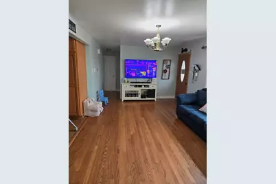 8325 Laporte Avenue, Burbank, IL 60459 - Photo 4