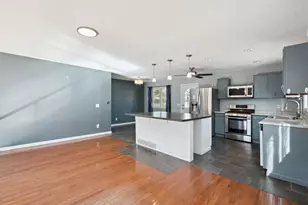 5019 34th Avenue A, Moline, IL 61265 - Photo 6