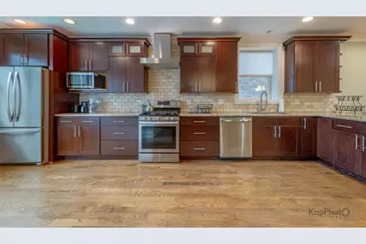 3639 N Troy Street #2, Chicago, IL 60618 - Photo 10