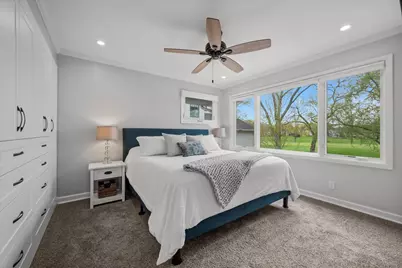 1033 Royal Saint George Drive, Naperville, IL 60563 - Photo 22