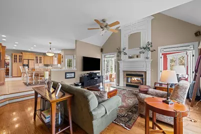 23 Marsh Lane, Batavia, IL 60510 - Photo 12