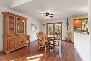 8966 Jeanie Ln, Frankfort, IL 60423 - Photo 6