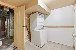 1221 S Austin Blvd, Cicero, IL 60804 - Photo 32