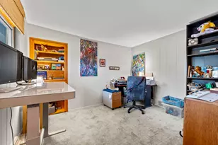 27052 W Lakeview Dr S, Lake Barrington, IL 60084 - Photo 26