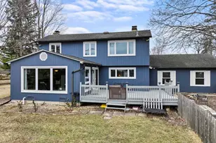 27052 W Lakeview Dr S, Lake Barrington, IL 60084 - Photo 40