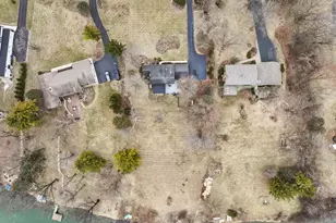 27052 W Lakeview Dr S, Lake Barrington, IL 60084 - Photo 48