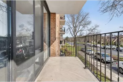 2000 Saint Regis Drive #2B, Lombard, IL 60148 - Photo 18