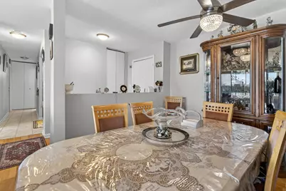 2000 Saint Regis Drive #2B, Lombard, IL 60148 - Photo 8