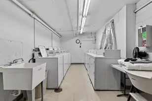 2000 St Regis Dr, Lombard, IL 60148 - Photo 22