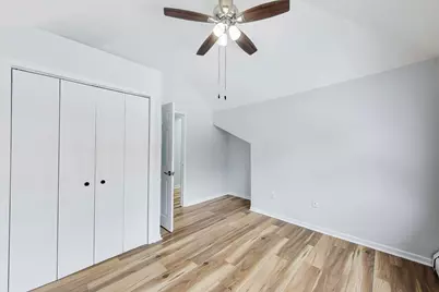 1638 Oakwood Avenue, Des Plaines, IL 60016 - Photo 20