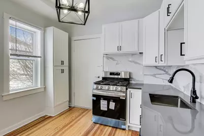 1638 Oakwood Avenue, Des Plaines, IL 60016 - Photo 10