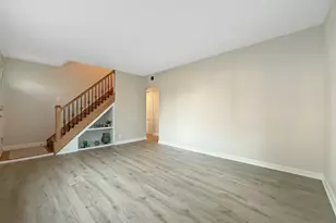 405 E Prairie Ave, Lombard, IL 60148 - Photo 6