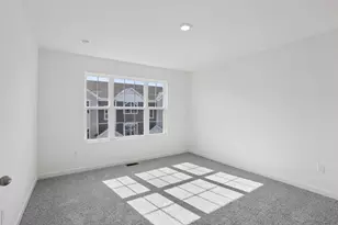 1437 Oakfield Ln, Pingree Grove, IL 60140 - Photo 14