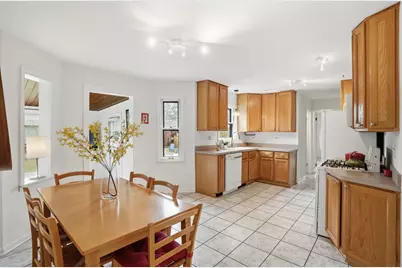 12201 S 76th Avenue, Palos Heights, IL 60463 - Photo 4