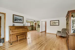 600 Willow St, Itasca, IL 60143 - Photo 4