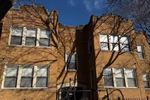7957 S Maryland Ave, Chicago, IL 60619 - Photo 1