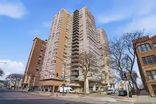 6301 N Sheridan Rd, Chicago, IL 60660 - Photo 1