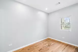 4918 N Spaulding Ave, Chicago, IL 60625 - Photo 6