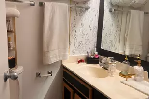 200 N Dearborn St, Chicago, IL 60601 - Photo 6