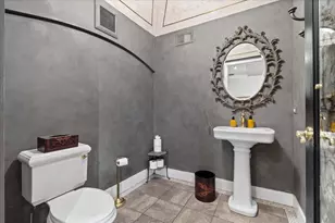 2016 W Concord Pl, Chicago, IL 60647 - Photo 26