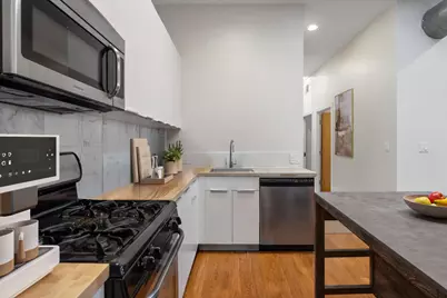 2016 W Concord Place, Chicago, IL 60647 - Photo 10