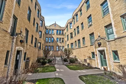 146 Clyde Avenue #2E, Evanston, IL 60202 - Photo 2