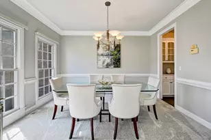 708 Fairfield Ct, Westmont, IL 60559 - Photo 10