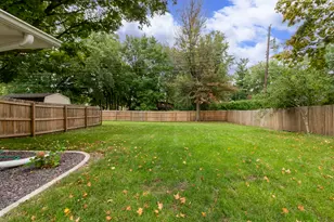 1501 Searle Dr, Normal, IL 61761 - Photo 30