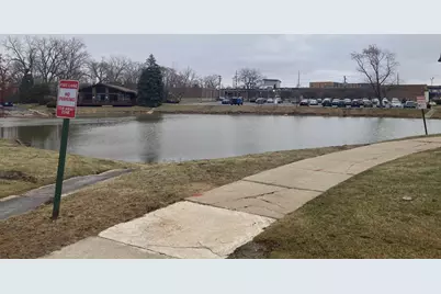 830 Elder Road #B413, Homewood, IL 60430 - Photo 2