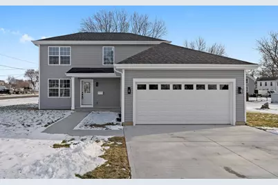 106 W Thompson Street, Harvard, IL 60033 - Photo 1