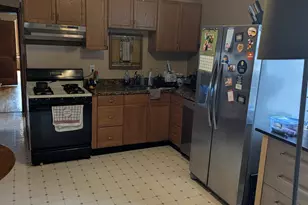 3078 N Haussen Ct, Chicago, IL 60618 - Photo 4