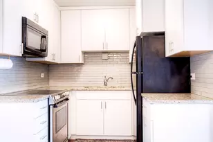 6101 W 94th St, Oak Lawn, IL 60453 - Photo 4