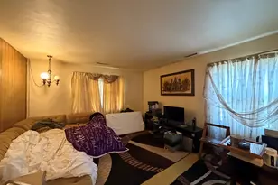 1305 Parkview Dr, Danville, IL 61832 - Photo 6