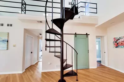 1532 W Fry Street #3, Chicago, IL 60642 - Photo 12