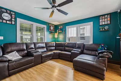 937 25th Street, Moline, IL 61265 - Photo 2