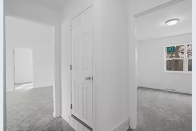 54 Hillcrest Avenue, Fox Lake, IL 60020 - Photo 2