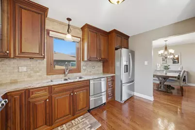8306 163rd Street, Tinley Park, IL 60477 - Photo 4