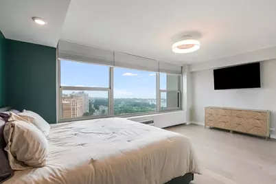 3600 N Lake Shore Drive #2320, Chicago, IL 60613 - Photo 12